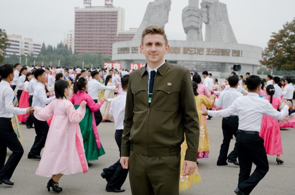 Fortællinger fra Nordkorea - historier fra mine 11 rejser til verdens mest isolerede land.